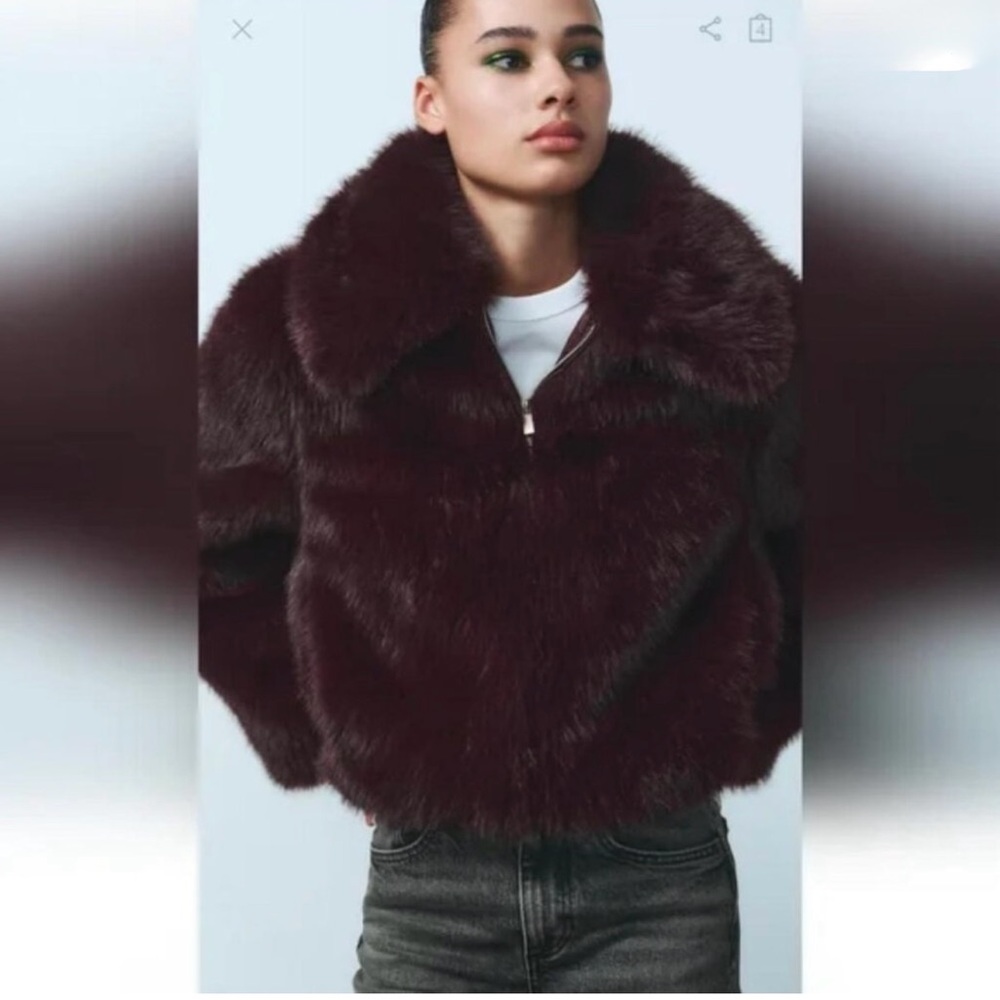 Zara Faux Fur Teddy Jacket - Deep Burgundy
size XS , RUNNING BIG